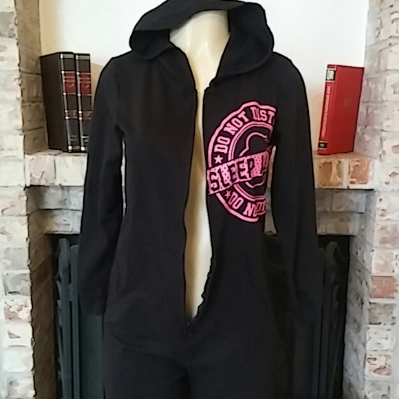 Secret Treasures Sleepweer Adult Pajama - Picture 4 of 8